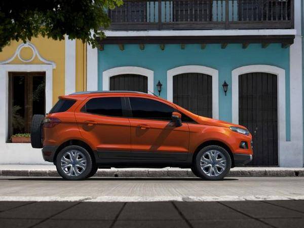 ford-ecosport-2-5 ford-ecosport-2-5