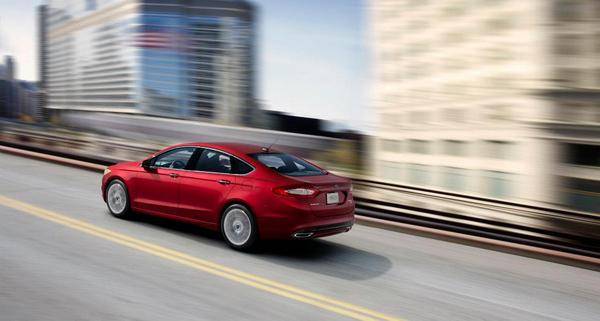 ford-mondeo-2013-3 ford-mondeo-2013-3