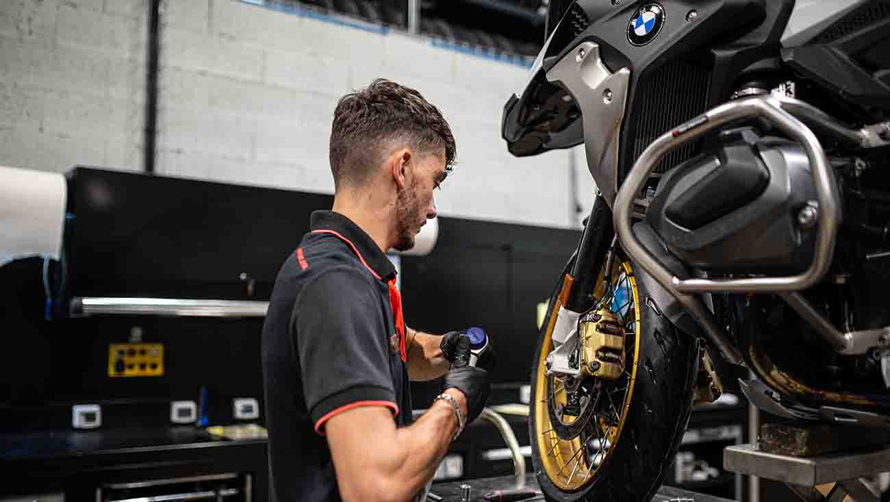 Motorrad Service Pasing