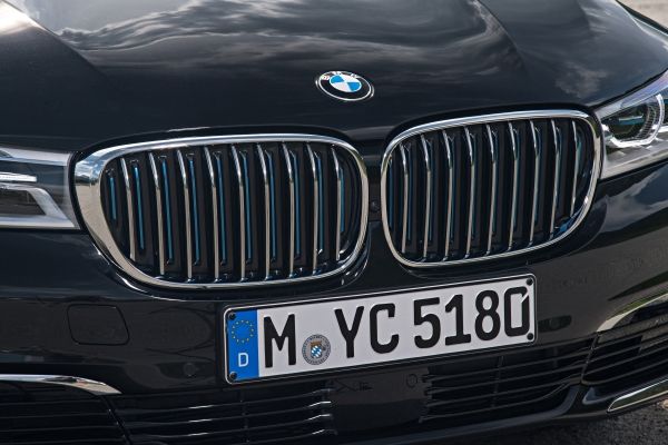 BMW série 7 v12