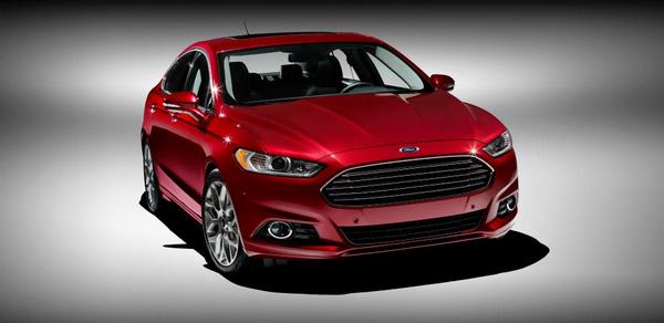 ford-mondeo-2013-6