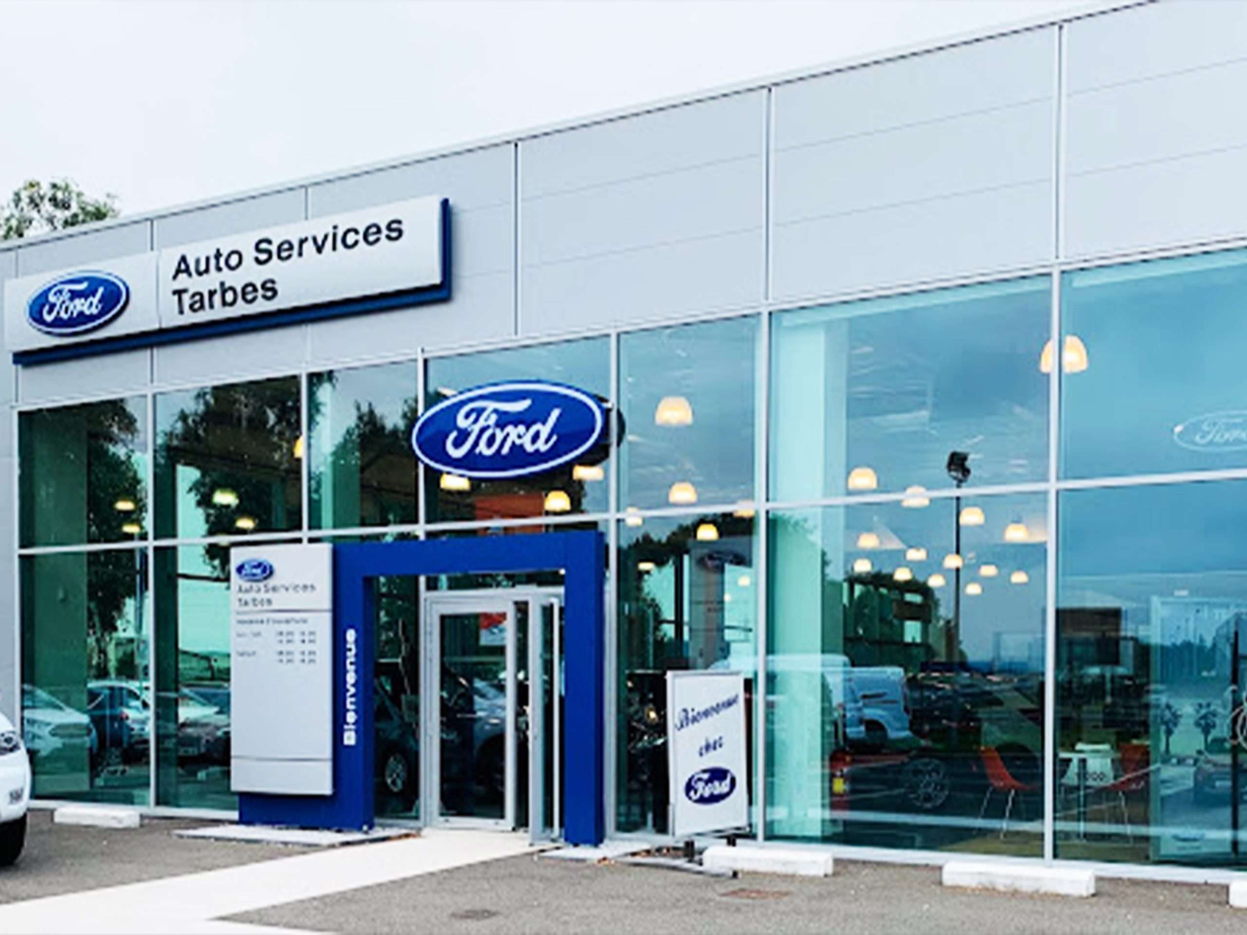 FORD TARBES