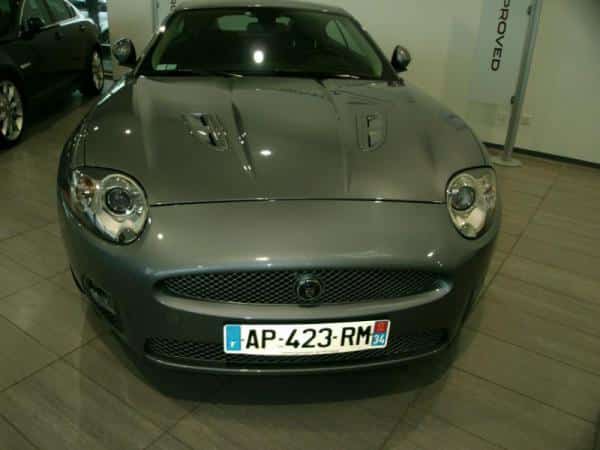 JAGUAR XK8 Coupe 4.2 V8 R : L’OCCASION DU MOIS 1 JAGUAR XK8 Coupe 4.2 V8 R 3