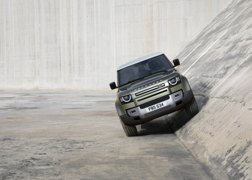 NOUVEAU LAND ROVER DEFENDER