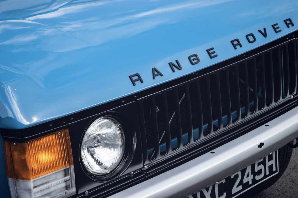 RANGE ROVER FIFTY : 50 ANS D’INNOVATION DE POINTE 4 RR Classic 1970 TuscanBlue 170620 01