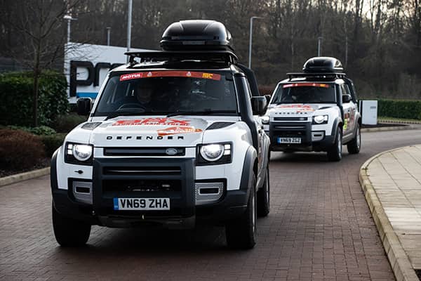 Le nouveau Defender va jouer un rôle crucial dans le retour de Land Rover sur le Dakar en 2021 1 land rover defender dakar 2021