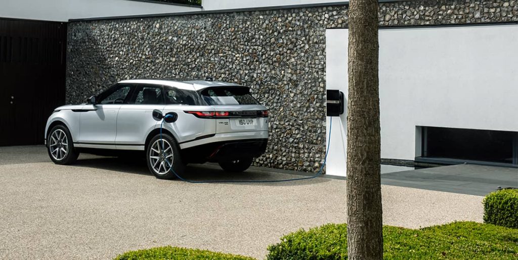 Range Rover Velar 2021 : charismatique, performant et élégant 7 range rover velar 2021 hybride rechargeable