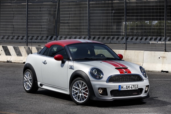 mini-coupe-photo-officielle-11