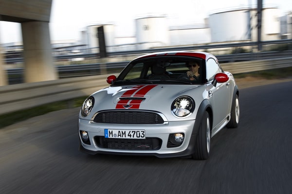 mini-coupe-photo-officielle-2