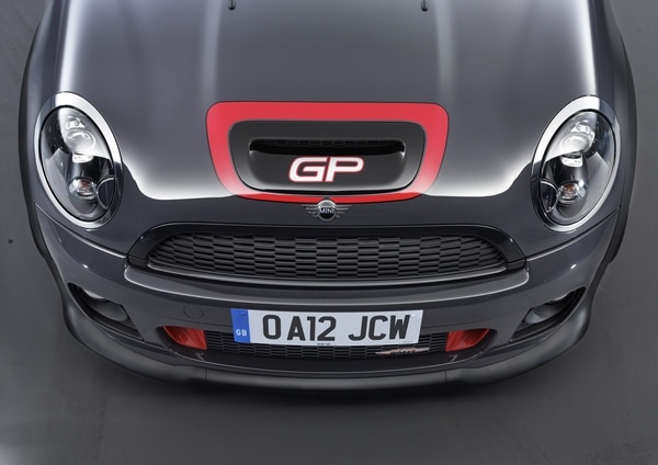 mini-john-cooper-works-gp-4