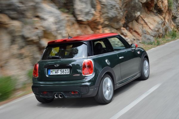 MINI John Cooper Works- (2)