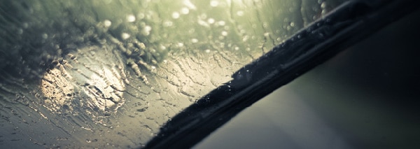 Quelques astuces pour conduire sous la pluie