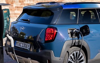 Combien coûte le plein d’une voiture électrique en 2025 ?
