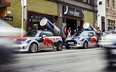 MINI Red Bull : L’histoire de la MINI Cooper Red Bull, un véhicule marketing iconique