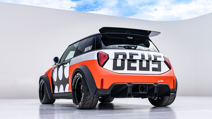 MINI JCW Deus Ex Machina - the Machina