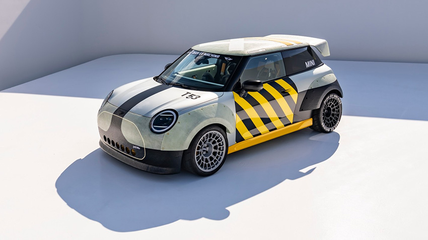 The Skeg MINI Deus Ex Machina