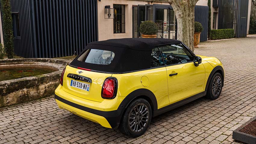 MINI Cabrio