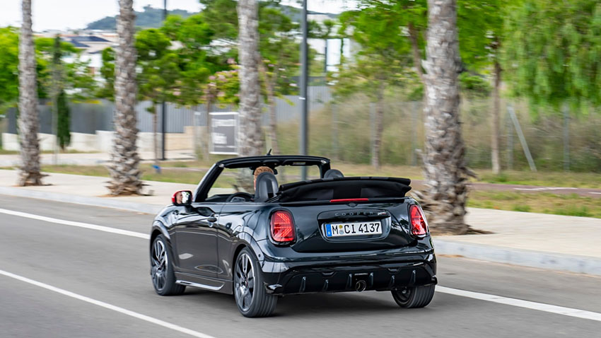 MINI John Cooper Works Cabrio