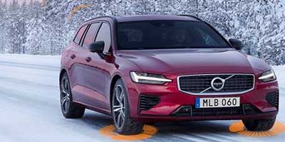 Volvo Cars : Dans toute l’Europe, les modèles Volvo se signaleront dangers et routes glissantes